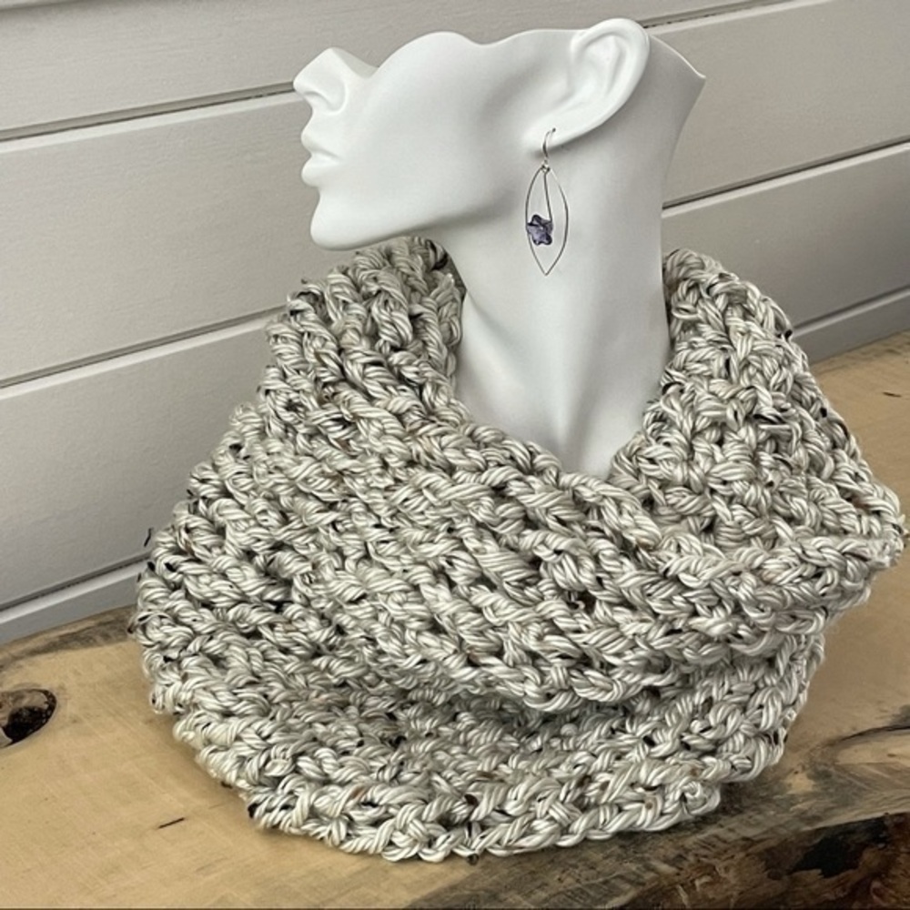 Handmade Extra Soft Marble Wheat Cowl Chunky Knit Crochet Statement Scarf Warm